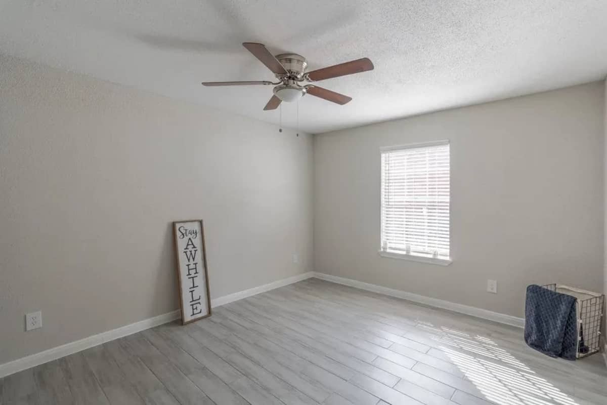 , an Airbnb-friendly apartment in Houston, TX