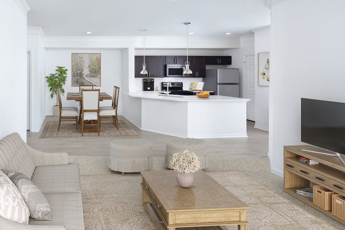 RGVtYW5kUGljdHVyZToxOTUxNzQ2NDE1