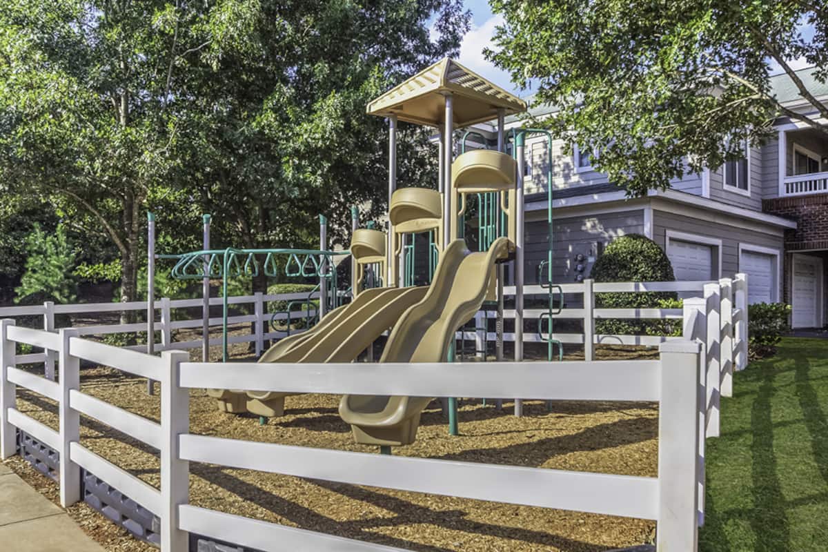 RGVtYW5kUGljdHVyZToxOTUxNjY3ODYw