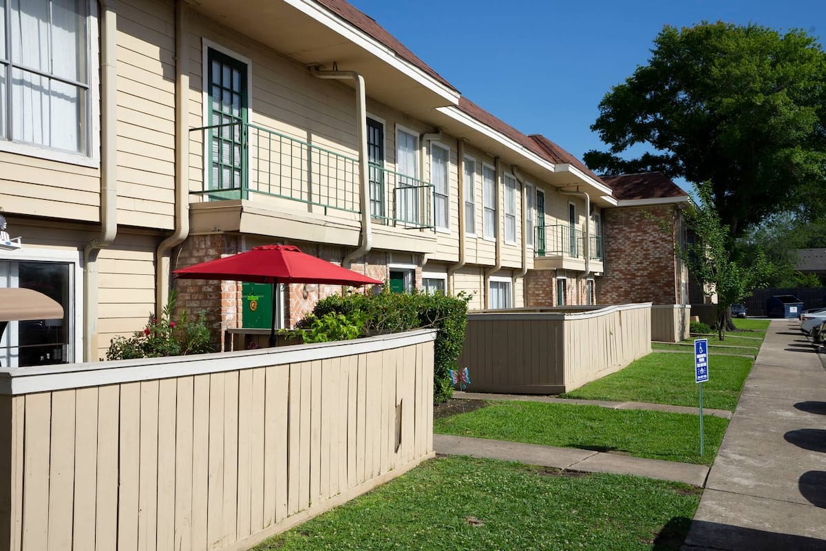 RGVtYW5kUGljdHVyZToyMzQyMDYzNzkz