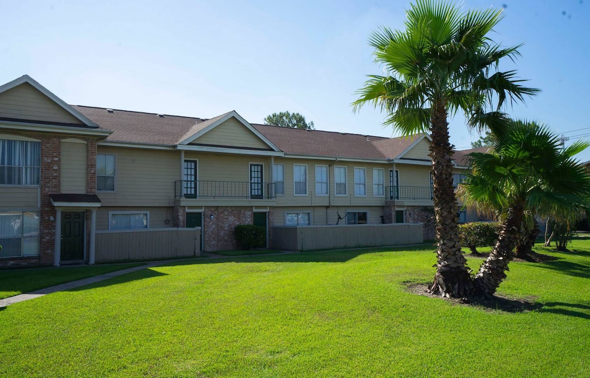 RGVtYW5kUGljdHVyZToyMzQyMDYzODA1