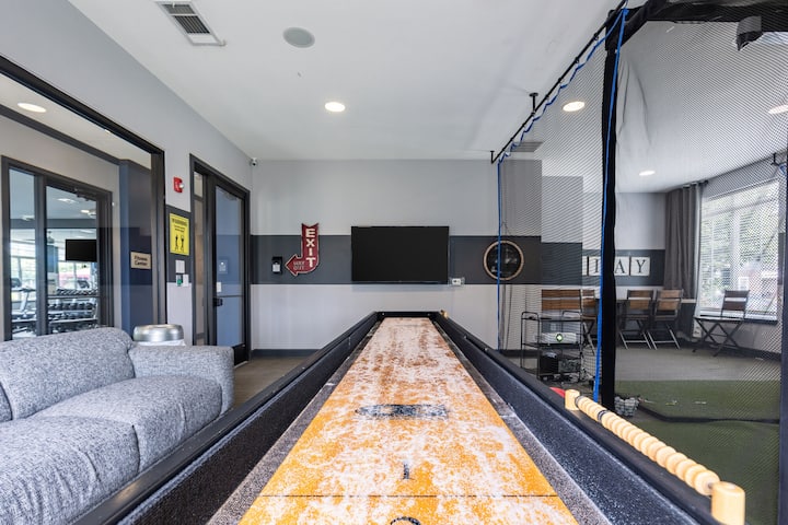 RGVtYW5kUGljdHVyZToyNTcxMDQ2NzQz