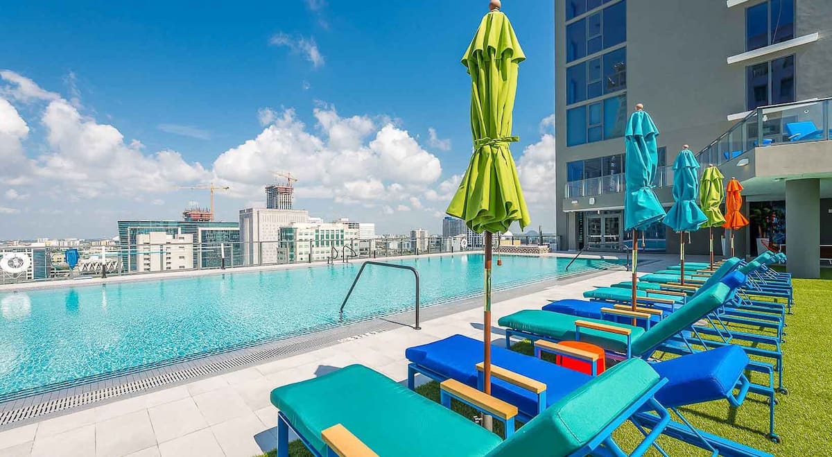 , an Airbnb-friendly apartment in Miami, FL