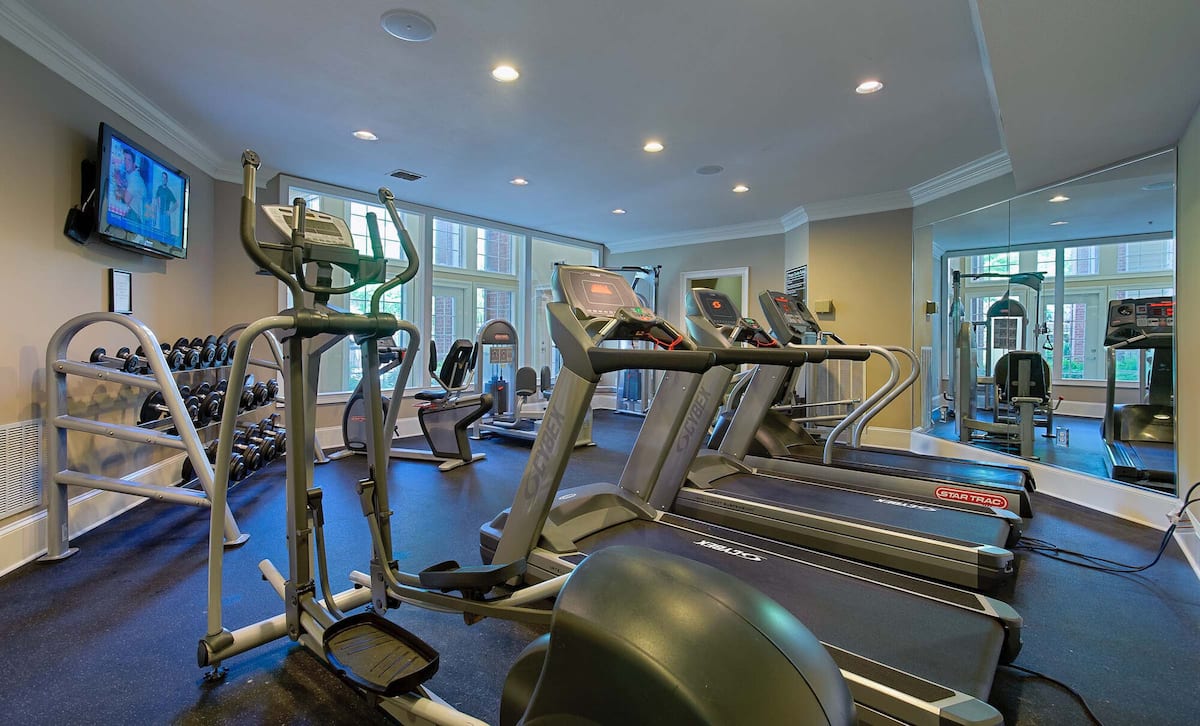 RGVtYW5kUGljdHVyZToxOTUxNjYyNjUw