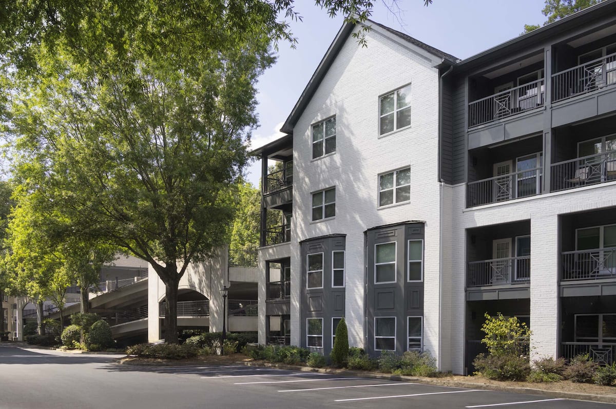 RGVtYW5kUGljdHVyZToxOTk5NjIyNTEy