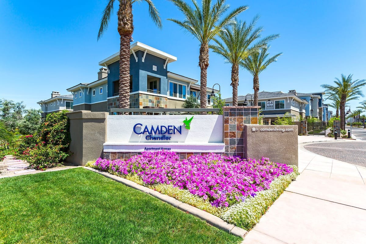 , an Airbnb-friendly apartment in Chandler, AZ