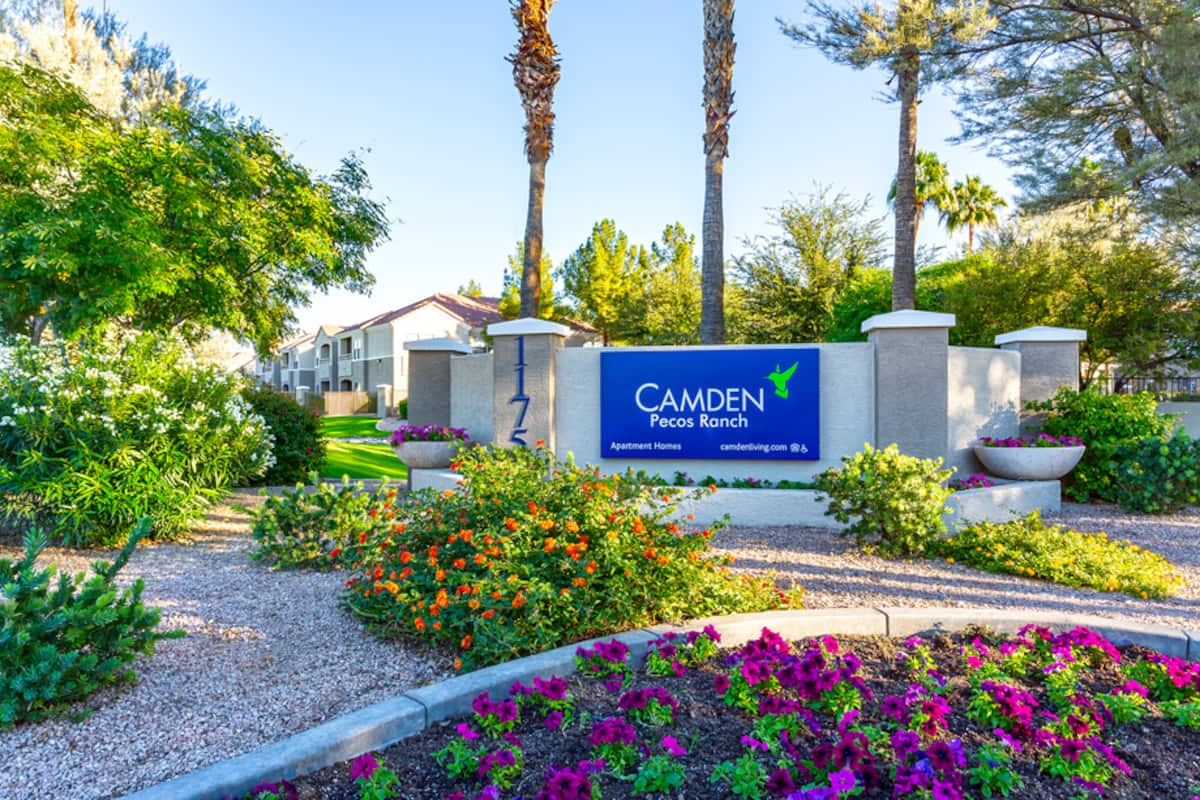 , an Airbnb-friendly apartment in Chandler, AZ