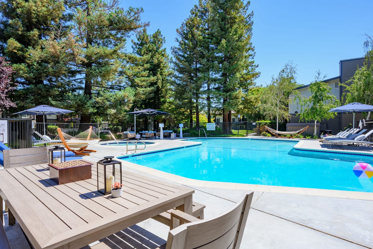 , an Airbnb-friendly apartment in San Jose, CA