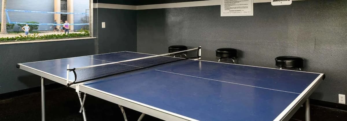 RGVtYW5kUGljdHVyZToxOTcxOTY5Mjc3