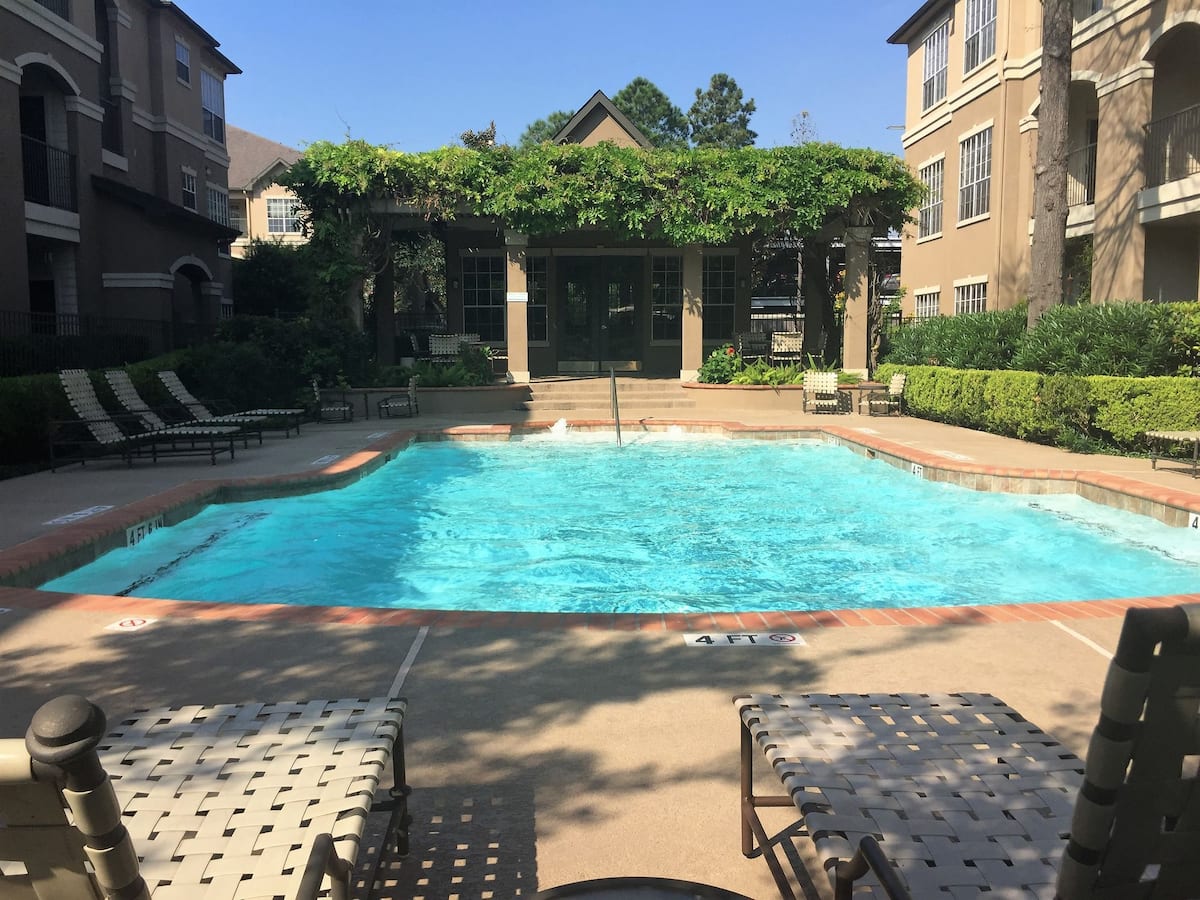Exterior of The Boulevard, an Airbnb-friendly apartment in Houston, TX