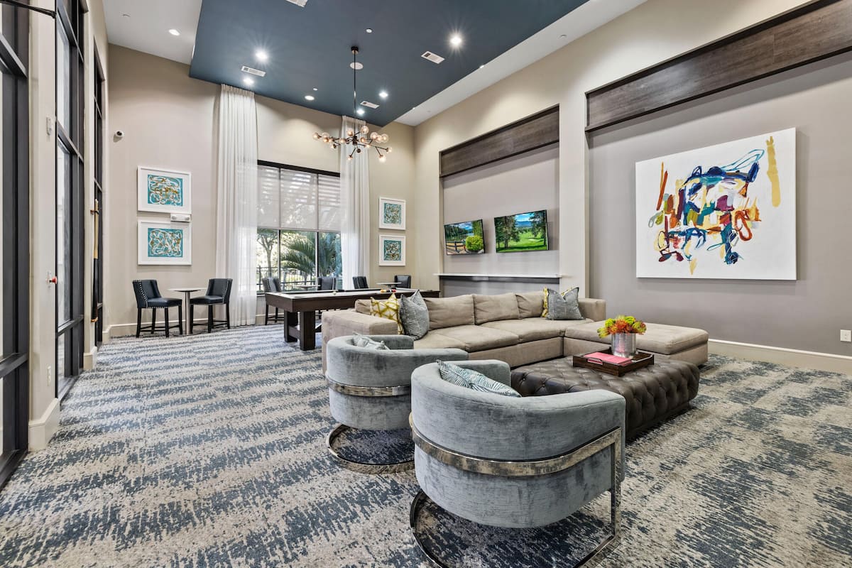 RGVtYW5kUGljdHVyZToyMjY1NDA3Mjg5