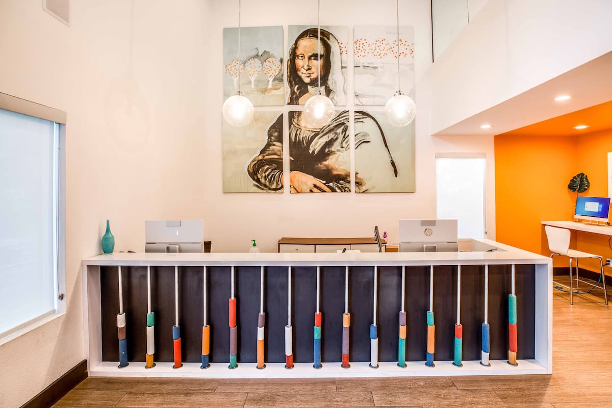 RGVtYW5kUGljdHVyZToyMzQyMDYzOTUx