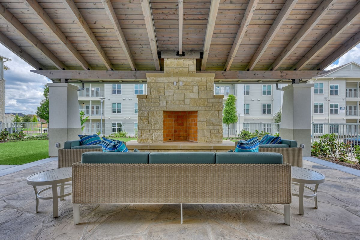 Alternate view of Tacara at Dove Creek, an Airbnb-friendly apartment in San Antonio, TX