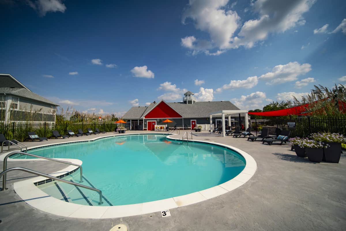 Earn with Airbnbfriendly apartments in Indianapolis Airbnb