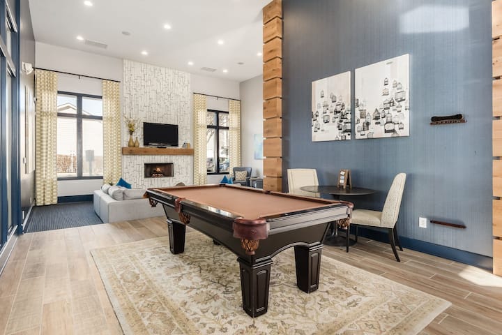 RGVtYW5kUGljdHVyZToyNTcxMzgzMTI2