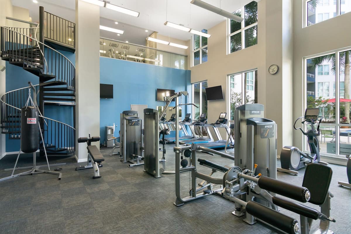 RGVtYW5kUGljdHVyZToxOTQzMTQ1Njk5