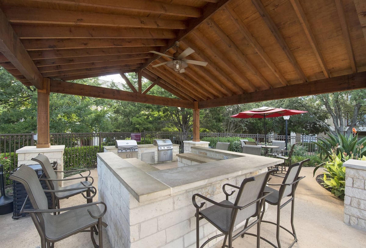 RGVtYW5kUGljdHVyZToxOTQzMTQ4MDEy