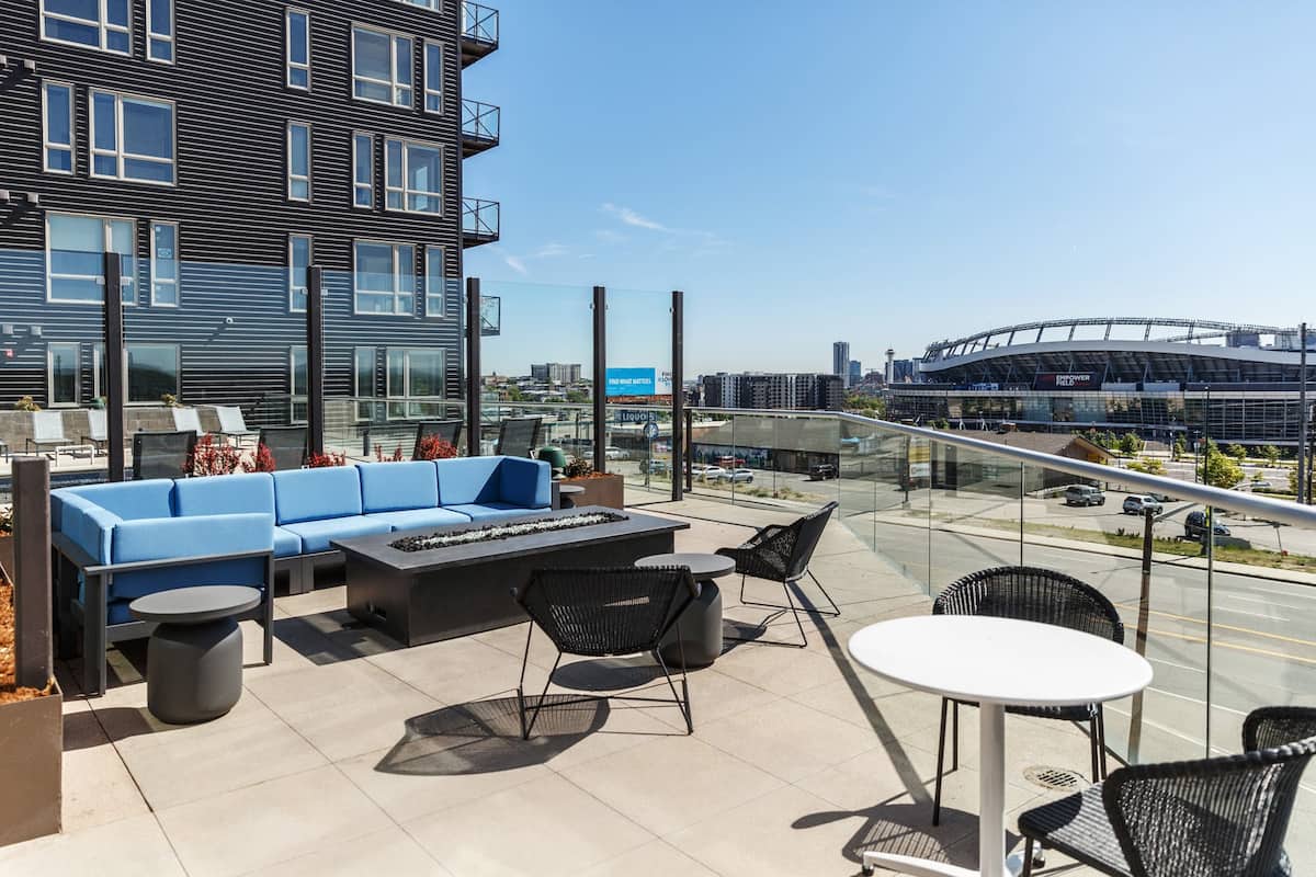Exterior of Cirrus, an Airbnb-friendly apartment in Denver, CO