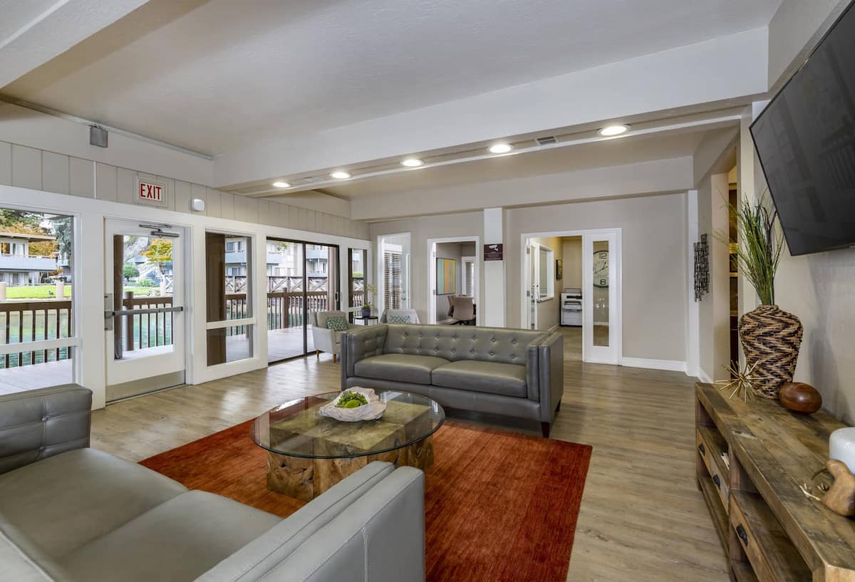 Earn with Airbnbfriendly apartments in Silicon Valley Airbnb