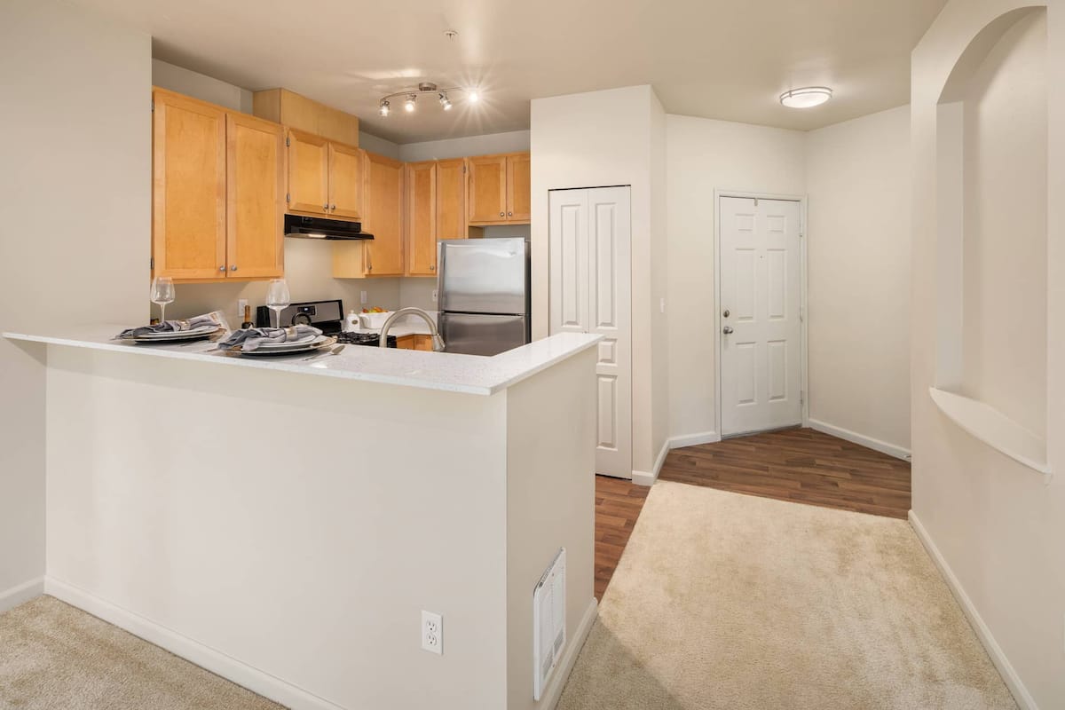 , an Airbnb-friendly apartment in Mill Creek, WA