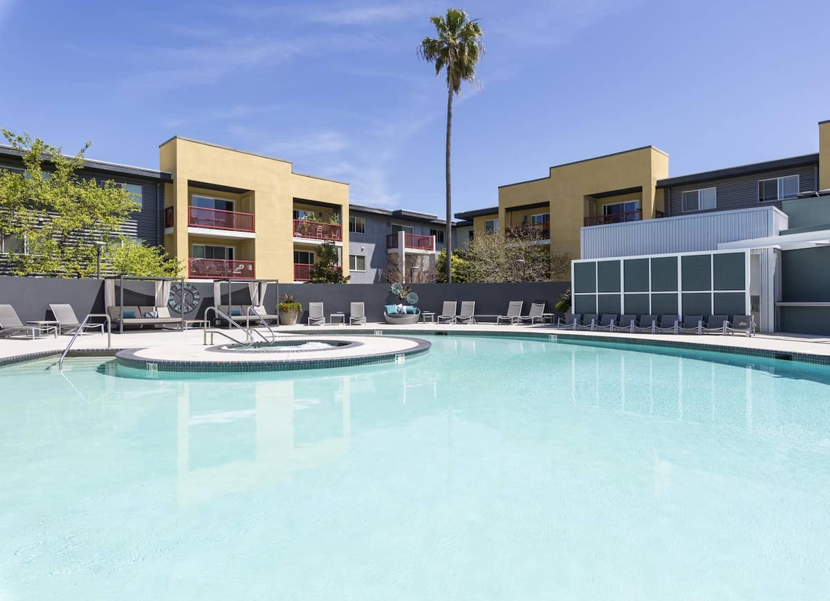 Exterior of CitySouth, an Airbnb-friendly apartment in San Mateo, CA