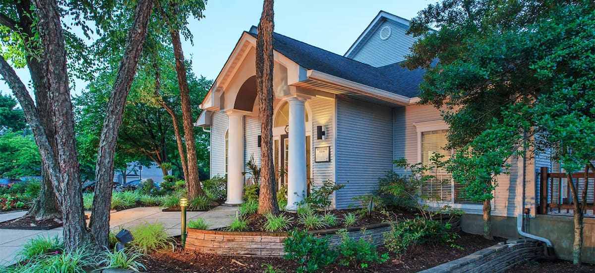 RGVtYW5kUGljdHVyZToxOTQzMTQ1Nzk5