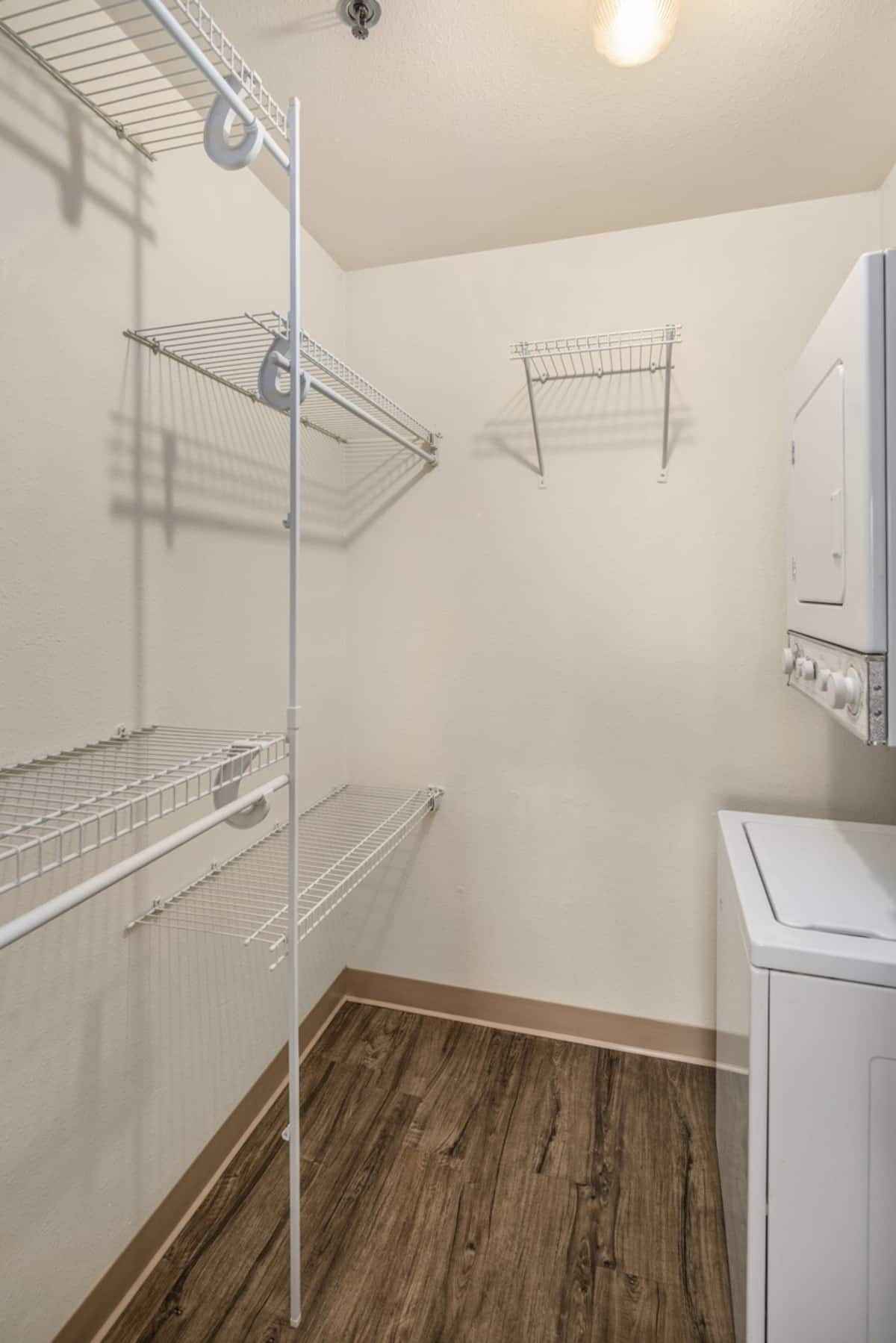 , an Airbnb-friendly apartment in Renton, WA