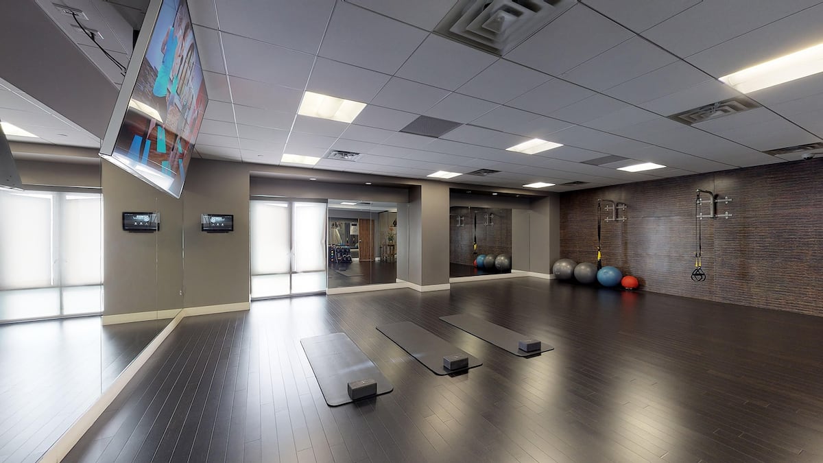 RGVtYW5kUGljdHVyZToxOTQzMTQ4ODQ1