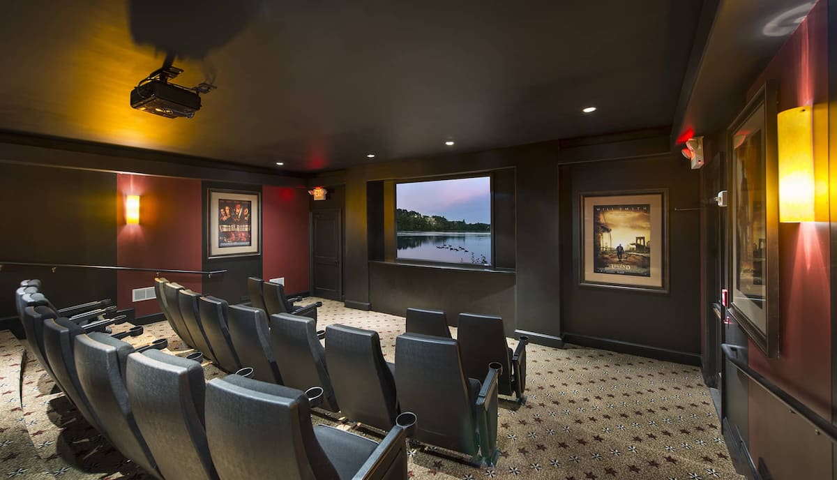 RGVtYW5kUGljdHVyZToxOTU1MjE0ODcz