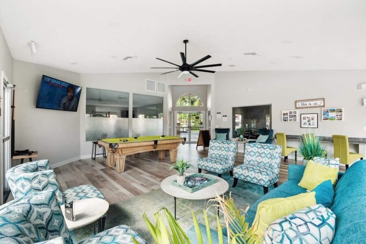 Alternate view of Lake Tivoli, an Airbnb-friendly apartment in Kissimmee, FL