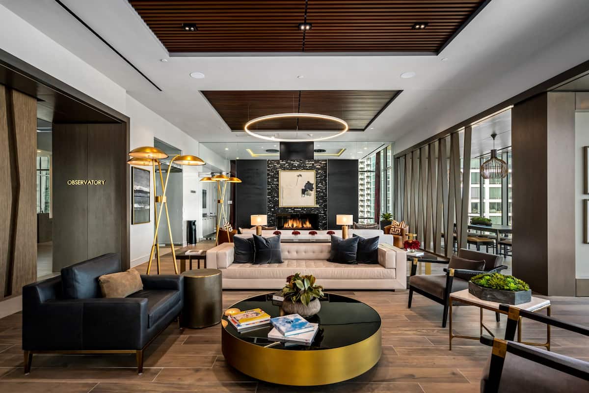 , an Airbnb-friendly apartment in Houston, TX