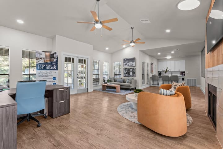 RGVtYW5kUGljdHVyZToyNDEyMjU0Njk3