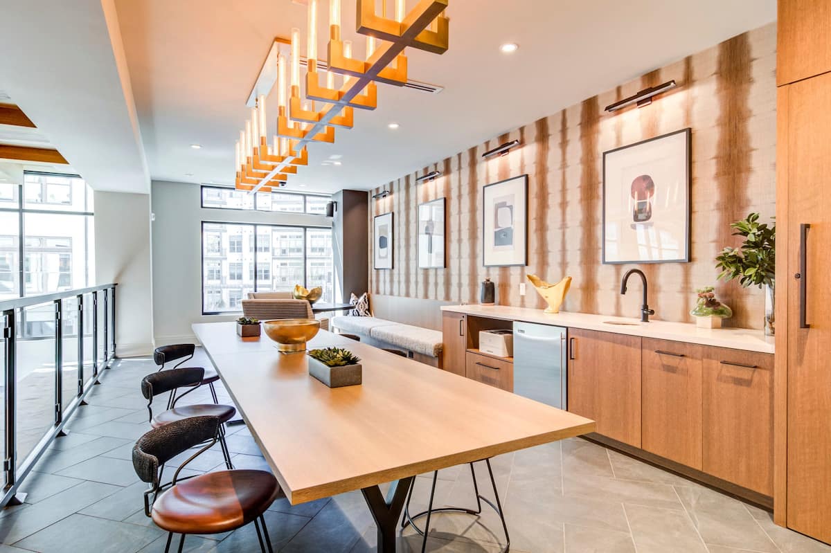 , an Airbnb-friendly apartment in Atlanta, GA