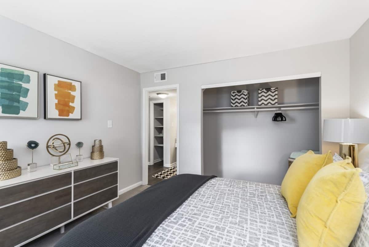 , an Airbnb-friendly apartment in Raleigh, NC