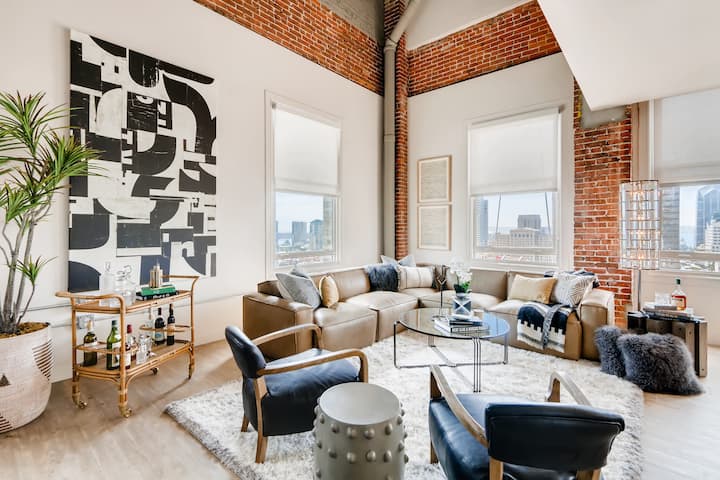 Earn with Airbnb-friendly apartments in San Diego | Airbnb