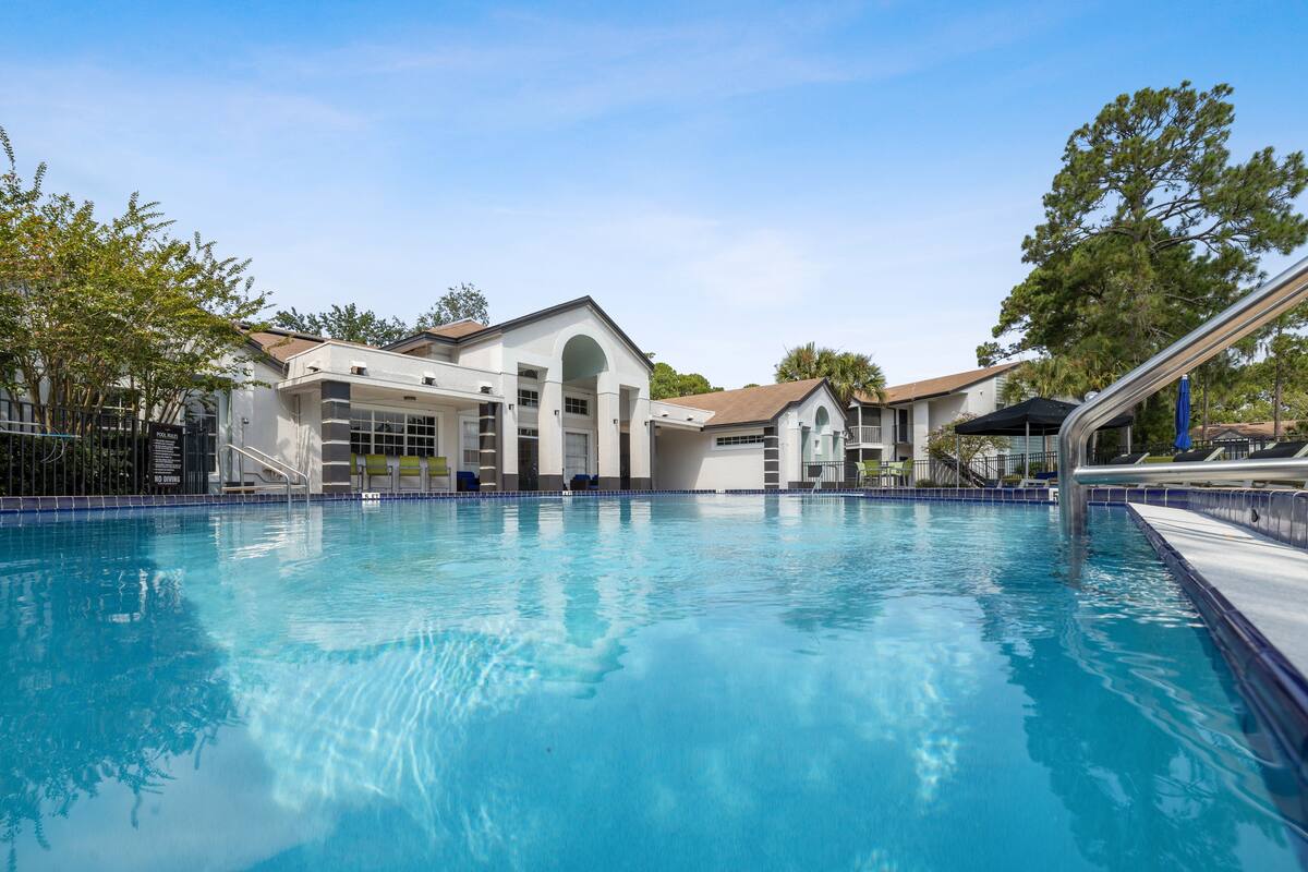 Earn with Airbnbfriendly apartments in Jacksonville Airbnb