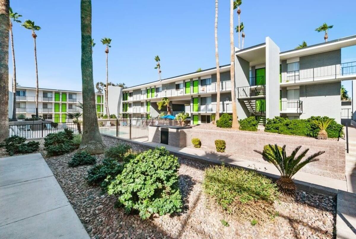 Earn in Arcadia on 49th, an Airbnbfriendly apartment building