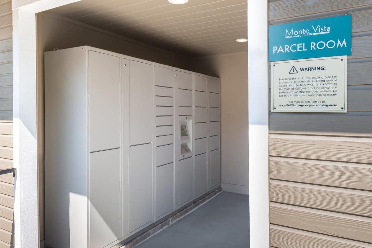 RGVtYW5kUGljdHVyZToxOTQzMTI5ODE5