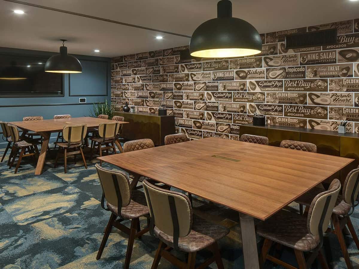 RGVtYW5kUGljdHVyZToxOTQzMTI1MTM0