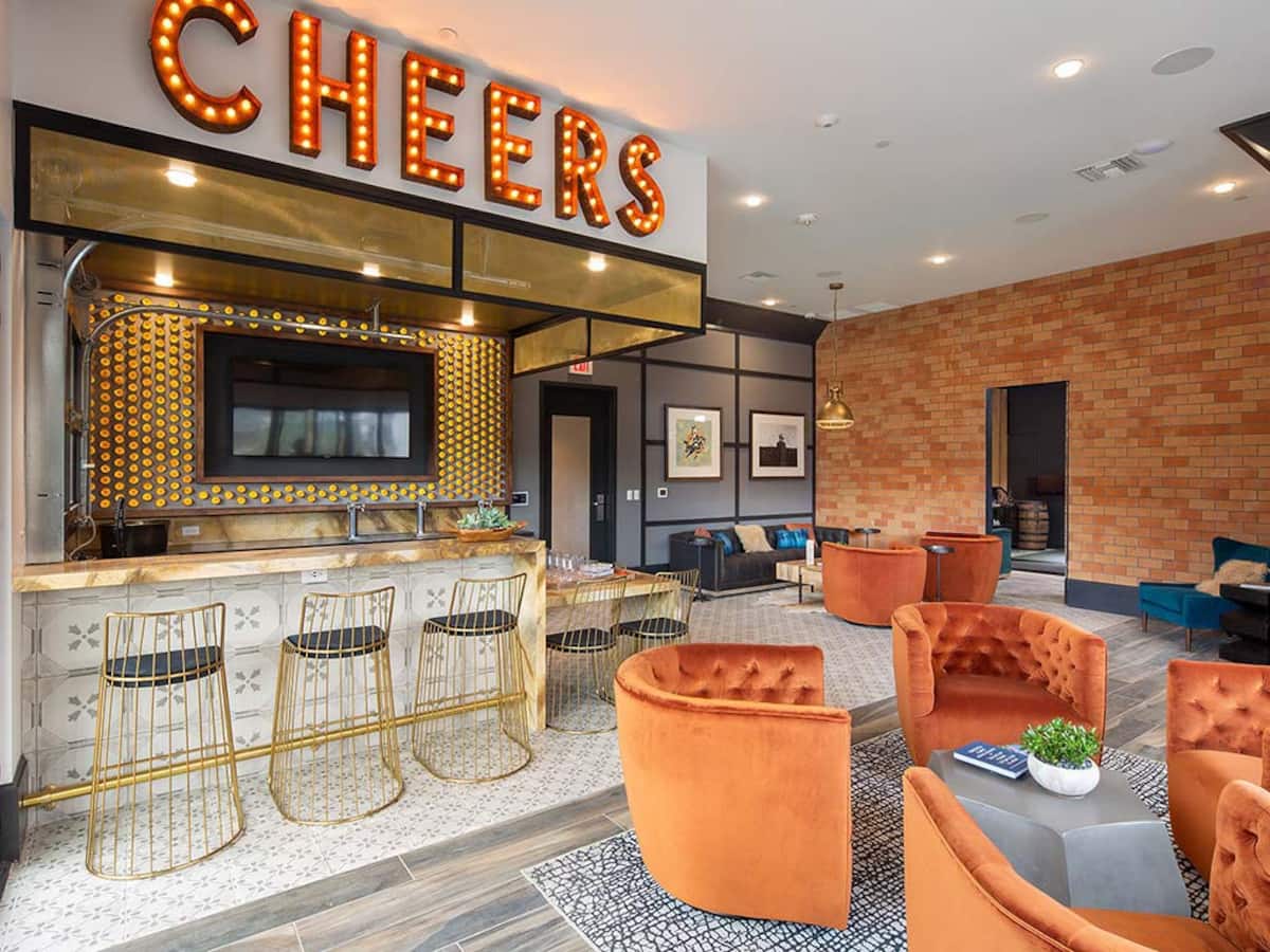 , an Airbnb-friendly apartment in Vista, CA