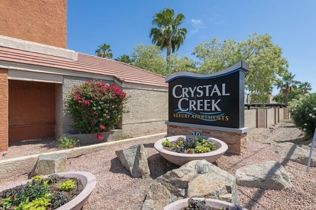, an Airbnb-friendly apartment in Phoenix, AZ