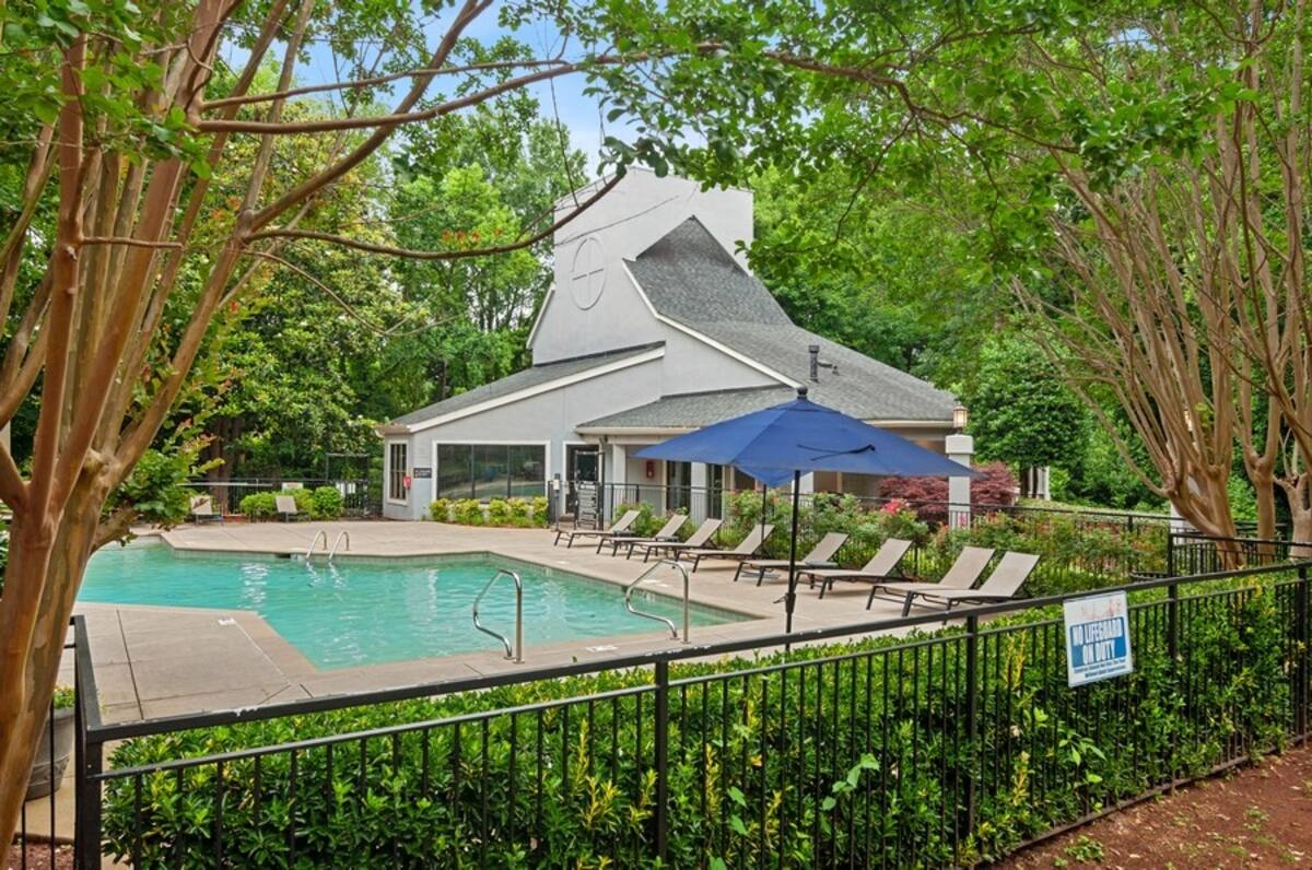 Exterior of Arbor Village, an Airbnb-friendly apartment in Charlotte, NC