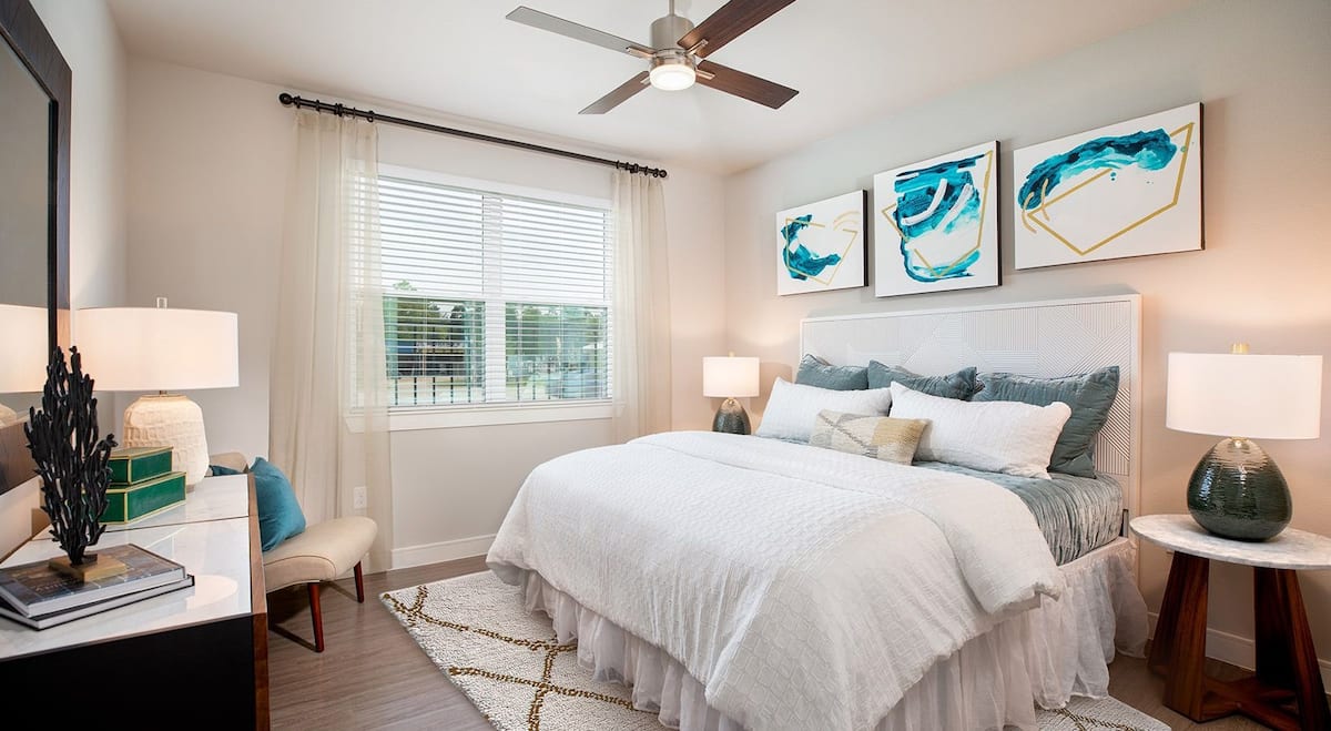 , an Airbnb-friendly apartment in Spring, TX