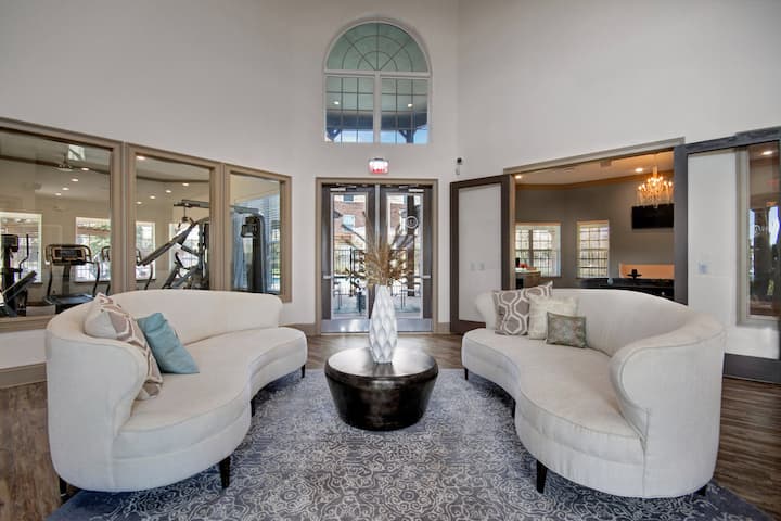 RGVtYW5kUGljdHVyZToyNDEyMjYwNzkz