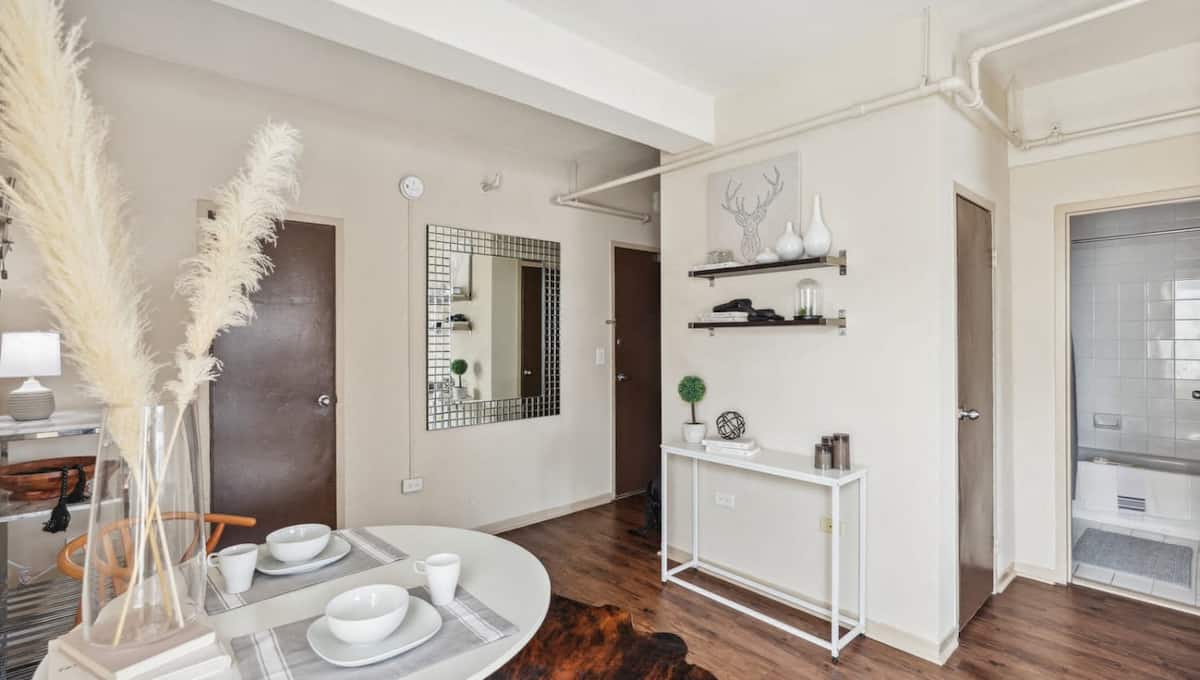 RGVtYW5kUGljdHVyZToyMTUwMjQ0OTc2