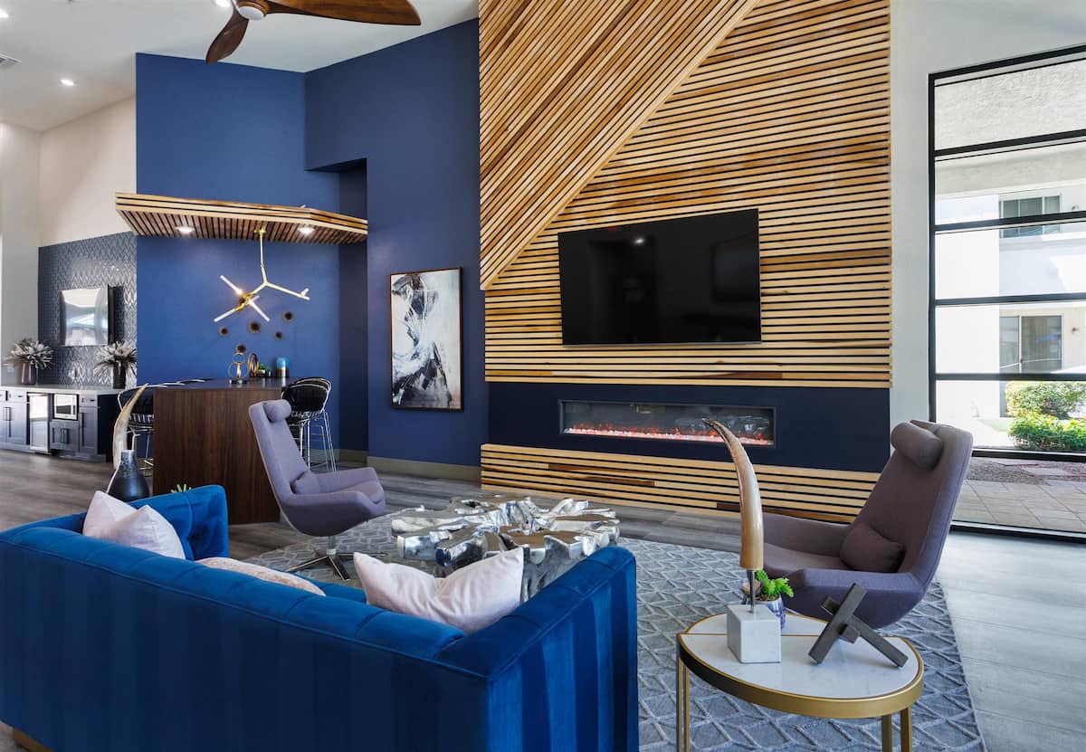 RGVtYW5kUGljdHVyZToxOTQzMTM4NTY1