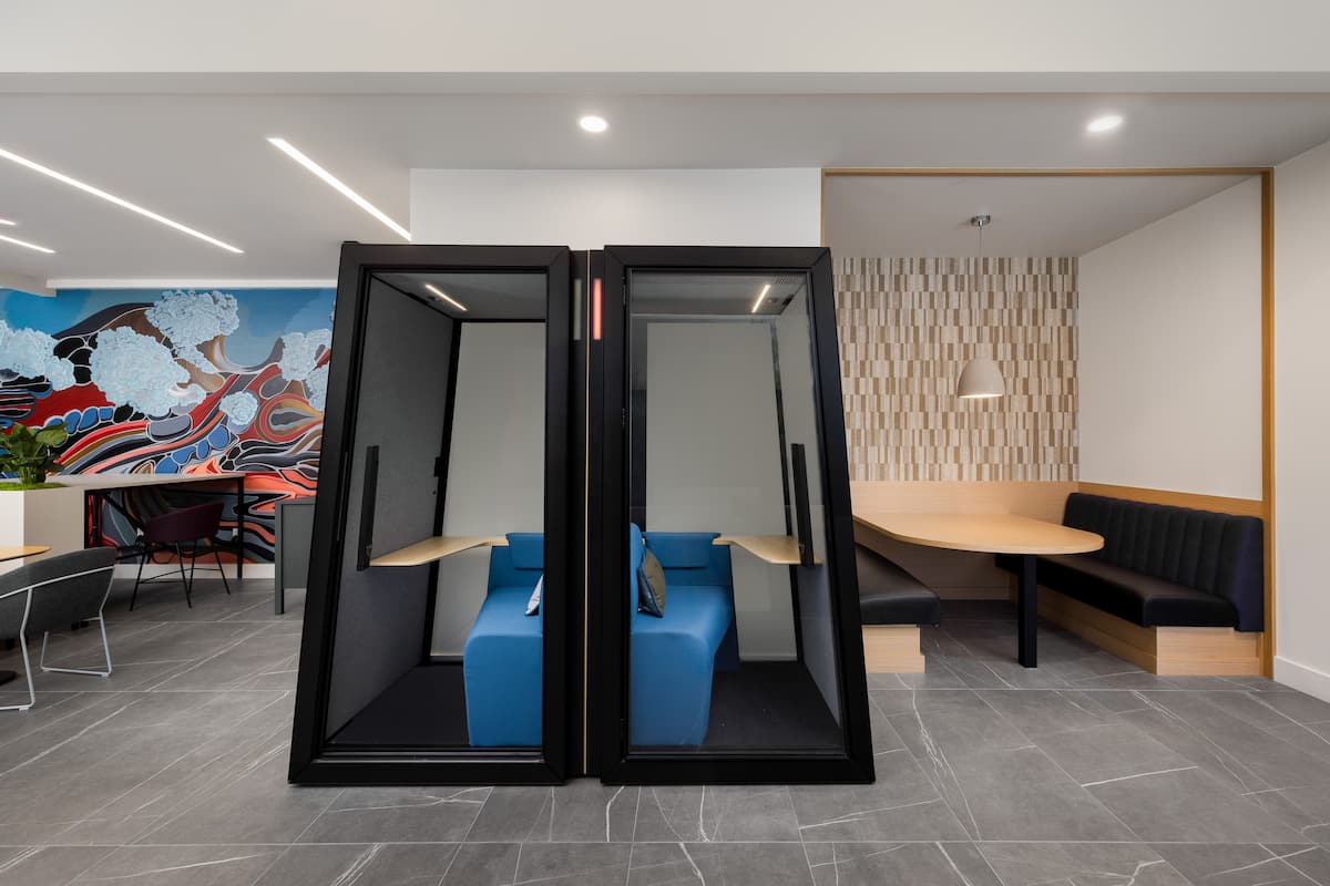 RGVtYW5kUGljdHVyZToyMDI1OTYwNDkz