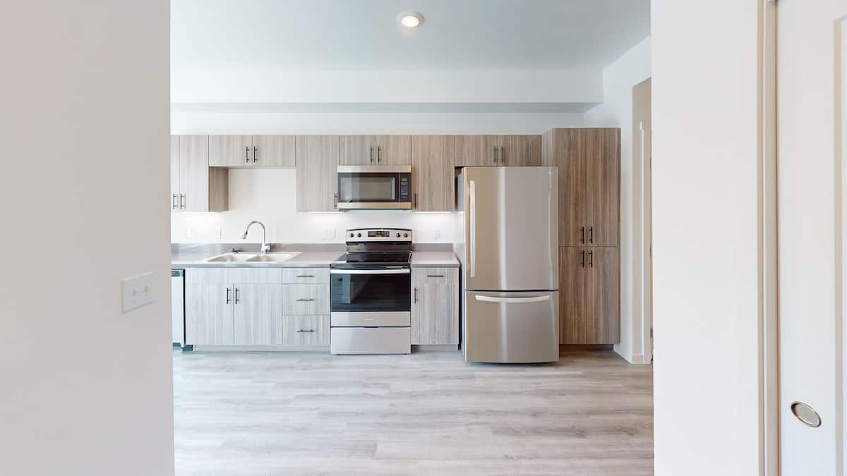 , an Airbnb-friendly apartment in Garden City, ID