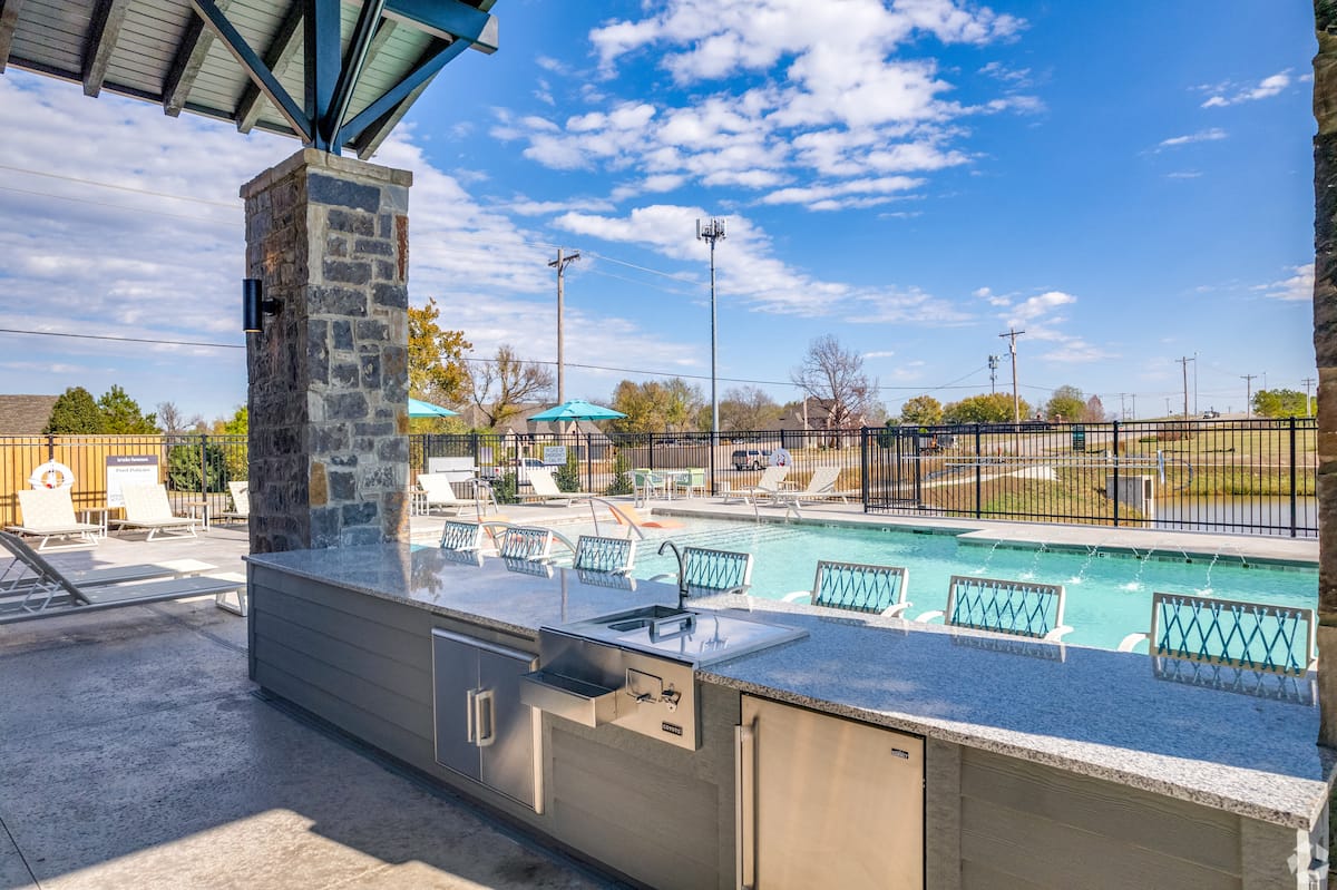 RGVtYW5kUGljdHVyZToyMzExNzkxNDc1