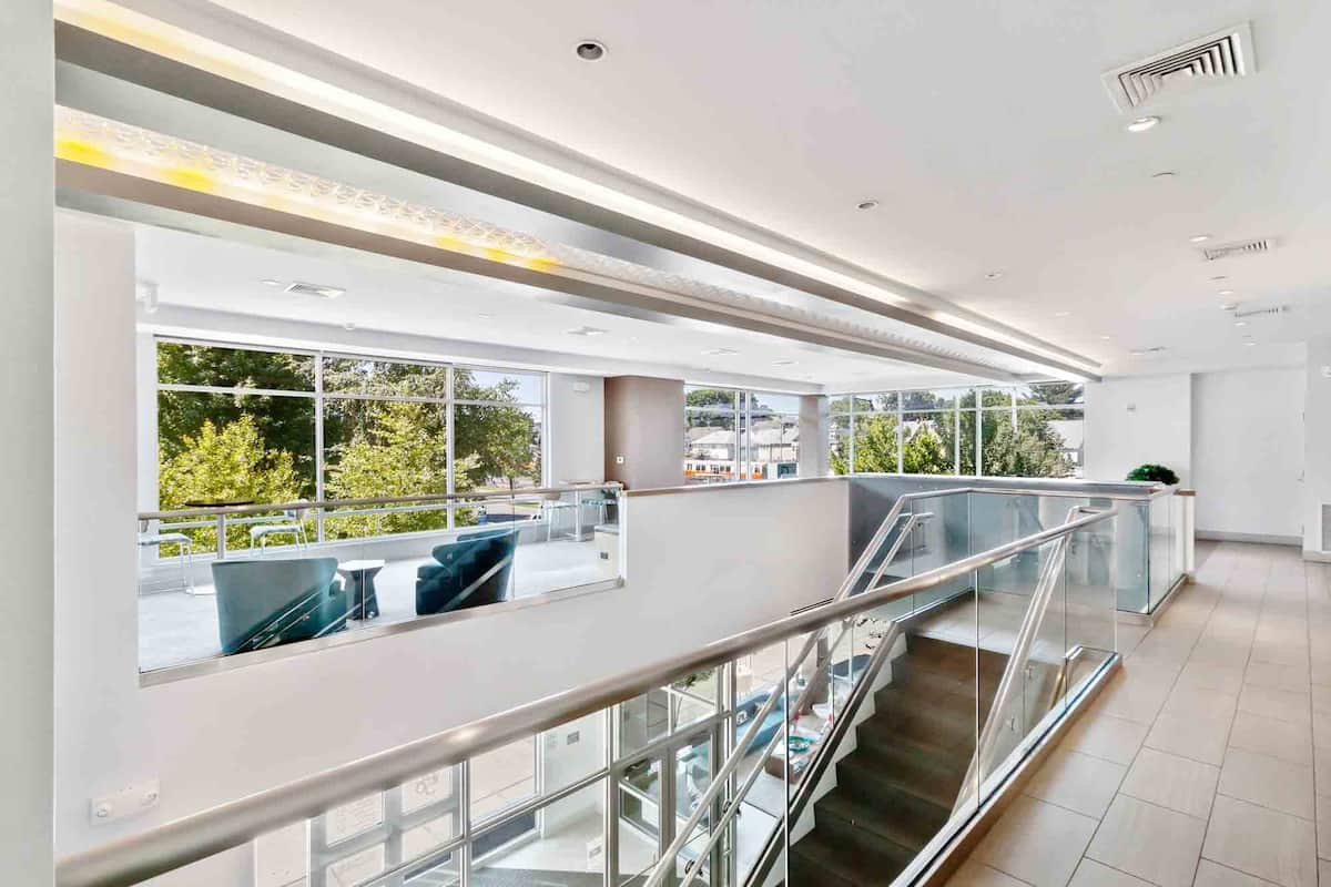 RGVtYW5kUGljdHVyZToyMTExNTcxNTYw